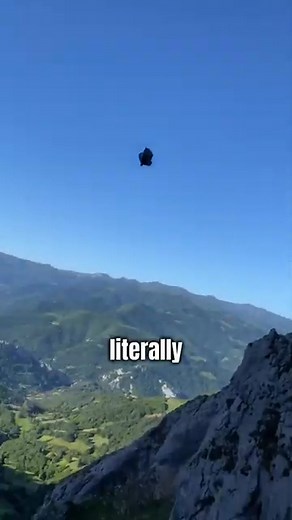 fastest wing suit flyer ever! #fastest #wingsuit | FitFix