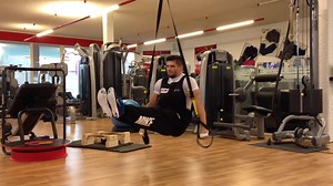 20K views · 373 reactions | L-sit on TRX… …more 10 KG!! #calisthenics #TRX #bodyworkout #training #fitness #lsit | Jerem Bodyworkout | Facebook
