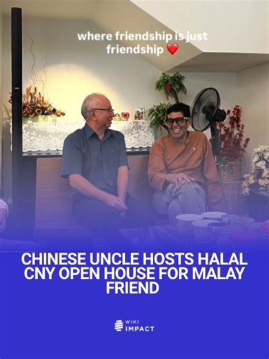 A Chinese uncle in Sarawak recently hosted a private halal Chinese New Year open house exclusively for his longtime Malay friend and family, going the extra mile by preparing halal dishes and even buying brand new cutlery to ensure they felt completely comfortable. Sometimes unity is not found in big campaigns, but around a dining table where everyone feels included. 🇲🇾✨ #WikiImpact #MulticulturalMalaysia #ChineseNewYear #Malaysia #Sarawak