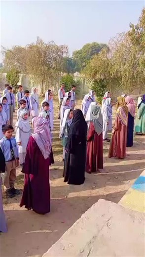 Dar-e-Arqam School's poetry and activities are a unique blend of Islamic values and modern education. The school emphasizes character building, personality development, and co-curricular activities to foster well-rounded individul - _Islamic Values_: Integrating Quranic teachings and Hadith into daily life - _Modern Education_: Providing contemporary education with a focus on science, technology, and innovation - _Character Development_: Emphasizing moral values, empathy, and social responsibili