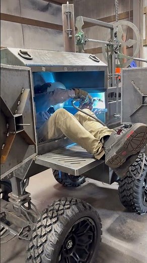 Boathouse Smokers. Reverse Flow Smoker.