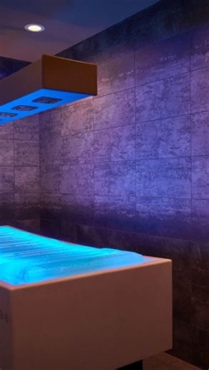 A full-body exhale The Vichy massage promotes deep relaxation, eases muscle tension, improves circulation, and nourishes your skin while calming your mind completely. This is self-care at its finest 🤍 | Weiler Academy, LLC Wellness and Spa