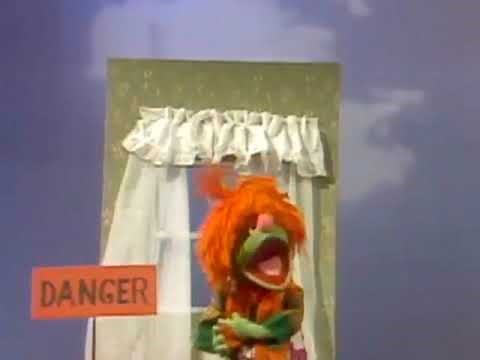 Classic Sesame Street - Danger (studio version)