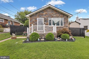 1519 Ridge Ave, Reading, PA 19607 - MLS PABK2046344 - Coldwell Banker