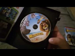 2 Different Versions Of DreamWorks Madagascar 2005 DVDs 📀📀 With Widescreen & Full Screen Versions