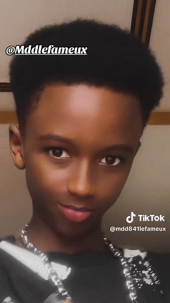 Mdd le Fameux - One Love | Rire 😂 Danse 😱