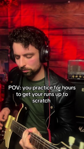 A little peak into my later practice in my routine #guitar #guitarist #FYP #rocknroll #foryoupppppppppppppppppage