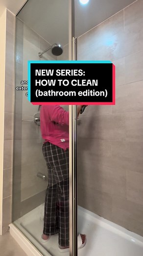 How to Properly Deep Clean a Washroom