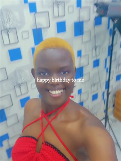 Hello 18😌❤️💋💃#birthdaygirl