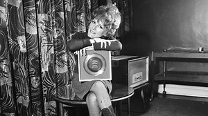 Petula Clark teases London show 60 years after 'Downtown' made her a star in the U.S.