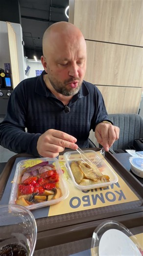 👉 замовити доставку можна на нашому сайті або за телефоном, які вказані в шапці цього профілю 🏬 Адреси фірмових магазинів: 📍м. Київ, вул. Олександра Олеся 7 (ЖК Варшавський 2) 📍пр-кт. Європейського Союзу, 45А (ЖК Варшавський) 📍м. Киів, вул. Всеволода Змієнка, 34/21 (ЖК Варшавський 3) 📍м. Київ, вул. Данила Щербаківського 45А 📍м. Київ, вул. Юрія Кондратюка, 3 (ЖК Міністерський) 📍м. Київ, вул. Олени Пчілки 2 📍м. Київ, вул. Дніпровська набережна 15к (ЖК Грейт) 📍м. Київ, вул. Юлії Здановськ