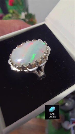 Discover Australian Opal: Unique Gemstone Characteristics