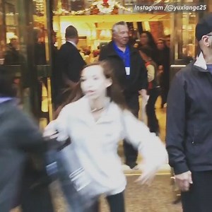 118K views · 1.7K reactions | Panicked New Yorkers fled Trump Tower...