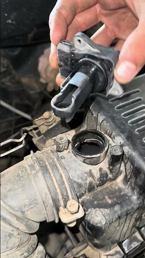 Mass Air Flow Sensor Open And Check #maf #sensor #mileage #carrepair #alsharifautocare