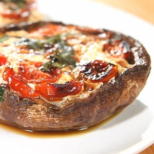 499K views · 1.6K reactions | Come join us as we eat all the Caprese...