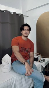 A day at the spa is your way of thanking your body. 💆🏻 Definitley my go to place. A place to unwind the body, mind and soul. I had a Vietnamese Headspa Premium Treatment Swedish Massage. What a great 2 & a half hour massage here at Calm Escape🧖🏻Wanna book a spa day here just message Calm Escape Spa & Home Service🫰🏻🤗 | Dio TV