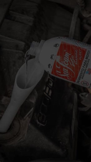 Sea Foam actúa dentro del motor para mantener potencia, eficiencia y menor desgaste. Confía en el ritual de los que saben cuidar su motor, ¡conócenos! www.seafoam.mx/es | Sea Foam México
