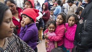 Migrant caravan: All but 10 Central Americans now admitted to U.S. to apply for asylum