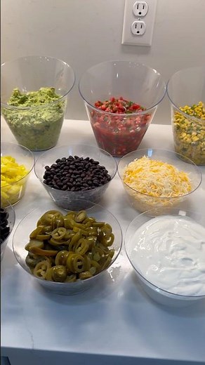 Build-your-own nacho bar! 🌮🎉