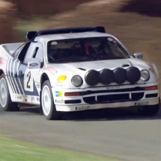 The Ford RS2000 made short work of the Hill! #FOS #Ford #GroupB #Rally | Goodwood Festival of Speed