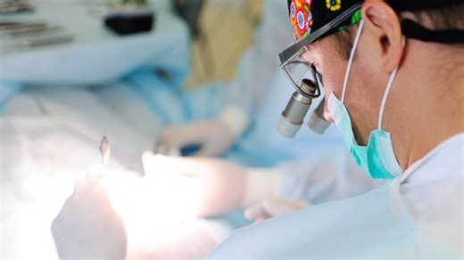 Thousands got Exactech knee or hip replacements. Then, patients say, the parts began to fail.