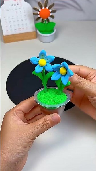 Flowers Made Of Clay Are Environmentally Friendly And Cute #diy #craft