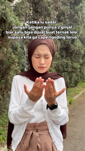 Dicoding Indonesia on Instagram: "Adegan ini hanya dilakukan oleh profesional🥵. Kalau belum profesional, mending belajar dulu jadi developer mulai dari nol di dicoding.com/tempa 😎. Kamu bakal dapet : 📚 Kesempatan konversi hingga 20 SKS (opsional) 👨‍💻 Sesi tatap muka untuk belajar tech dan soft skills bersama Expert 💻 Review kode langsung oleh Expert 🤗 Praktik bikin portofolio lewat Capstone Project Ikut pre-test biar dapet diskon 75% → payment → langsung diterima tanpa seleksi! #tempaledb