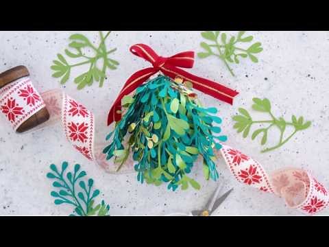 DIY Paper Mistletoe Kissing Ball Tutorial with Free Template