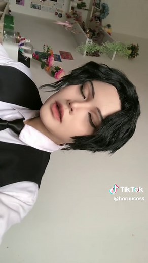 Muzan Kibutsuji Cosplay Showcase