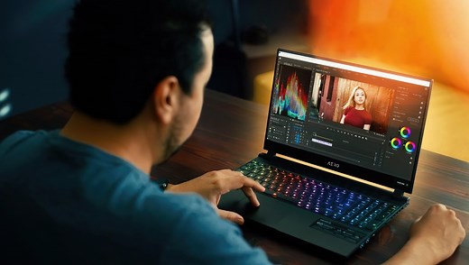 This Windows Laptop Challenges the Speed of Apple's M1 MacBook Pros