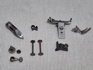 Vintage Singer Needle Clamp Singer Shuttle Singer Shuttle Carrier With Ejector Button for Singer 128 Singer 127 Models Singer Shuttle Bullet - Etsy Canada