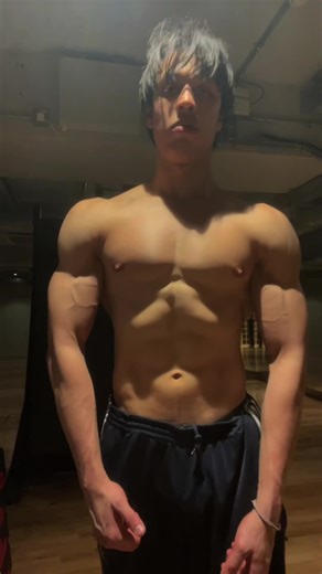 people who ask how did i grow my side delts… bro it’s genetic. my side delts have like a years more growth than all my other muscles for no reason i literally train them LAST in every workout since i started lifting. it doesn’t matter what exercise i do, cable lateral raises, dumbbell, machine, cuffed at the elbow, cuffed at the wrist, my delts just grow. you should really be asking how i grew my CHEST and lats. These have been really poor muscles for my entire lifting journey and they are still