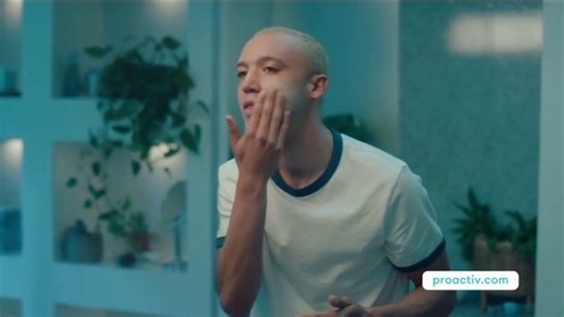Proactiv Clean TV Spot, 'Nico: Free Pore Cleansing Brush'