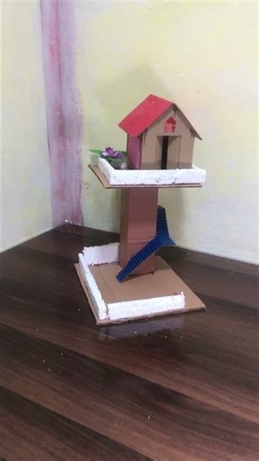 “Make a Beautiful Cardboard House with Just Easy Cuts! ✂️🏠”