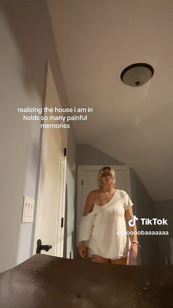 had to delete this song off my playlist cuz everytime it come on in the car i zone out and end up almost crashing