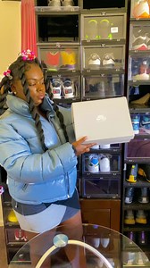 3.2M views · 84K reactions | Color Changing Air Force 1s  #Afropuffjada #colorchangingAirForce1s | Jada Holmes | Facebook