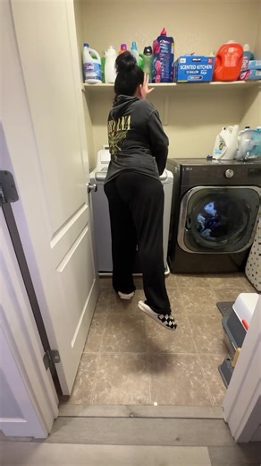 This Foldable Aluminum Stepladder is the kind of household upgrade you didn’t know you needed until now. Lightweight but heavy-duty, it opens in seconds, locks securely in place, and folds flat for easy storage when you’re done. Perfect for reaching high shelves, changing light bulbs, cleaning, or quick DIY jobs—without dragging out a bulky ladder. Strong, stable, and space-saving, it’s the everyday essential that makes adulting easier. #Stepladder #HomeEssentials #HouseholdFinds #DIYHome #Apart