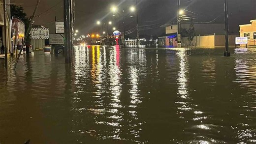 Hurricane Francine causes widespread flooding in Metairie