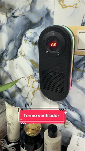 Este calefactor o termo ventilador es una pasada tiene luces RGB calienta enseguida una habitación y es perfecto para la ducha, ya que no tiene cables se enchufa directamente y calor al instante este invierno no pases frío #calefactor #termoventilador #invierno #rebajasdeinvierno #añonuevovidanueva
