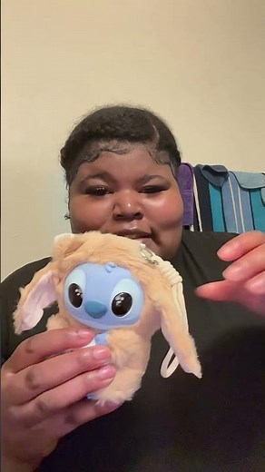 Unboxing stitch keychain