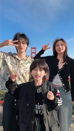 Capture the Spring: Easy Photo Session with a Friend