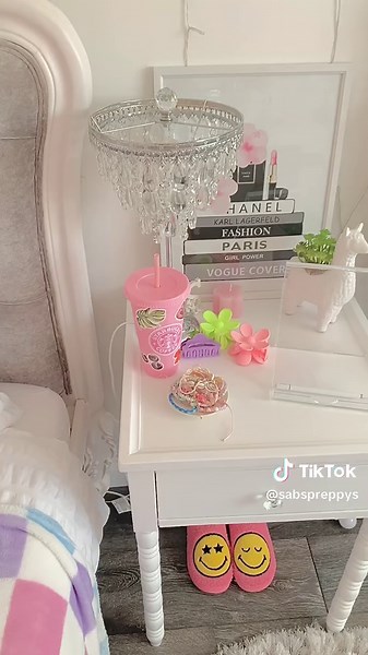 Danish Pastel Room Decorating Ideas and Preppy Room Tour