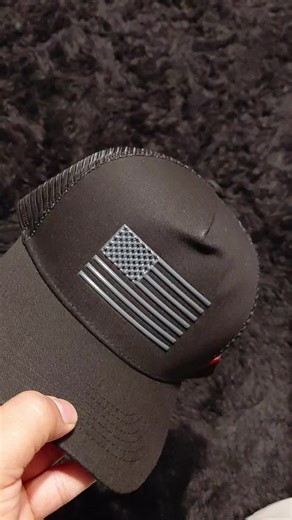 Explore the Latest Unisex Caps from Paratii