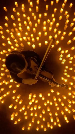 Концерты при свечах в городах России on Instagram: "Телепорт в тот самый 2016, ведь именно тогда эти песни мы заслушивали до дыр! ✨ • Viva La Vida – Coldplay • Bitter Sweet Symphony – The Verve • Bohemian Rhapsody – Queen • Can’t Help Falling in Love – Elvis Presley • Chandelier – Sia • Get Lucky – Daft Punk • In This Shirt – The Irrepressibles • Mamma Mia – ABBA • My Heart Will Go On – Celine Dion • Oceans – Hillsong • Perfect – Ed Sheeran • See You Again – Wiz Khalifa ft. Charlie Puth • Shallo