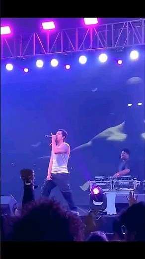 big dawgs live performance