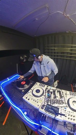 Bleep Radio 708 Clip - EDMX & Qwerty "Madd Acidd" #Breaks