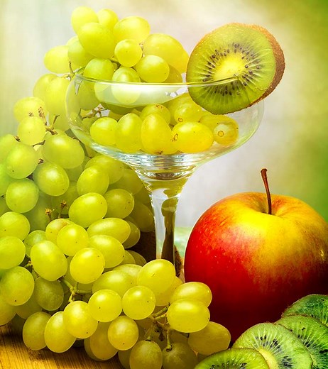 Malic Acid Benefits: 8 Essential Uses For Skin, Hair & Health