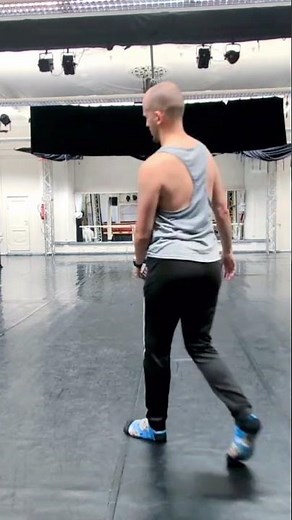 Assemblé #DanceJourney #balletlife #ballet #jumps #assemble