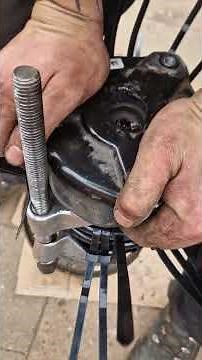 spring compressors fail #automobile #mechanic