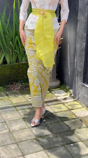 DILARANG MENCURI FOTO DENDA 10JT | Buruan!! Yang belom kebagian kamennyaaa gaskan sayanggg😍🌸 Kamen jadi full strait full benang metalic premium Jaritan bagus panjang kamen... | Instagram